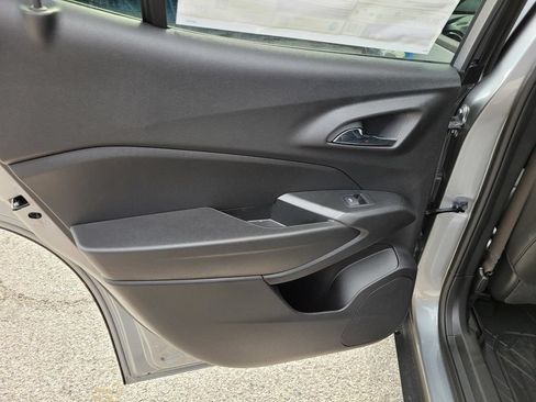 New 2026 Chevrolet Trax RS w/ Driver Confidence Package FWD image 9