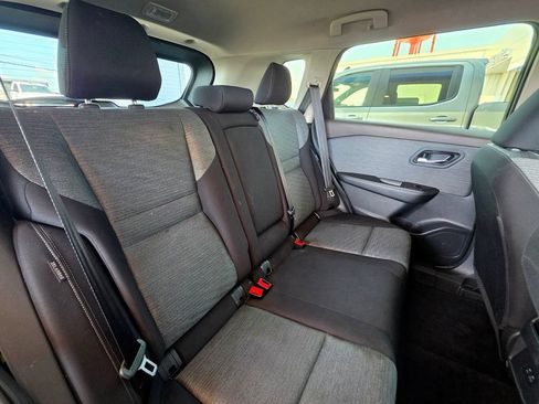 Used 2023 Nissan Rogue SV FWD image 51