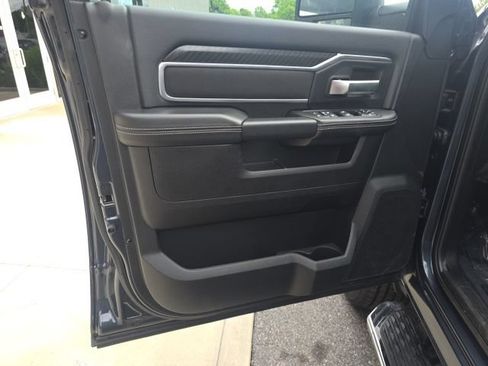 Certified 2026 RAM 2500 Big Horn AWD/4WD image 11