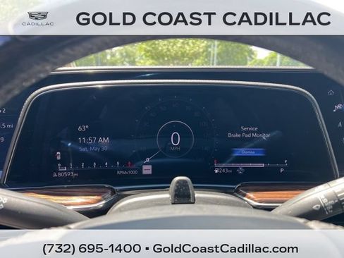 Used 2023 Cadillac Escalade ESV Premium Luxury AWD/4WD image 24