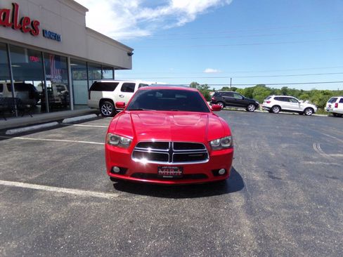 Used 2012 Dodge Charger R/T RWD image 4