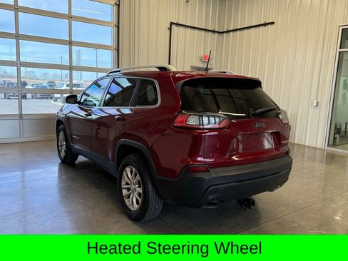 Used 2019 Jeep Cherokee Latitude w/ Cold Weather Group image 9