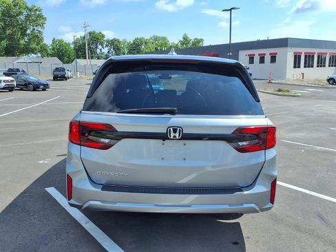 Used 2025 Honda Odyssey EX-L image 31