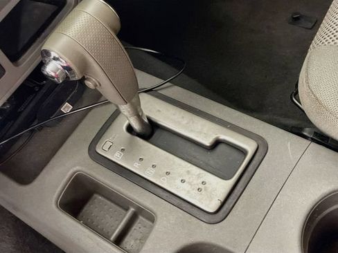 Used 2019 Nissan Frontier SV AWD/4WD image 16