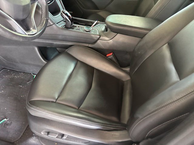 Used 2022 Cadillac XT6 Luxury FWD image 6