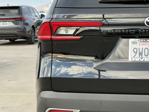 Used 2026 Toyota Grand Highlander AWD Hybrid image 14
