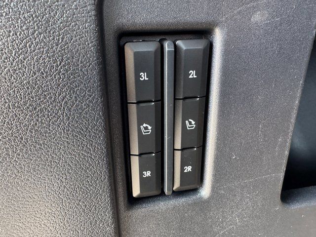 Used 2022 Lincoln Navigator L Reserve AWD/4WD image 20