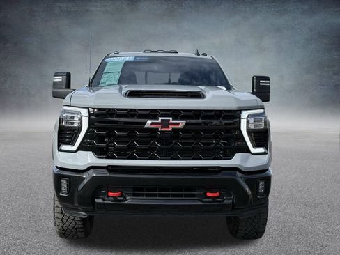 Certified 2024 Chevrolet Silverado 2500 ZR2 w/ Technology Package image 10