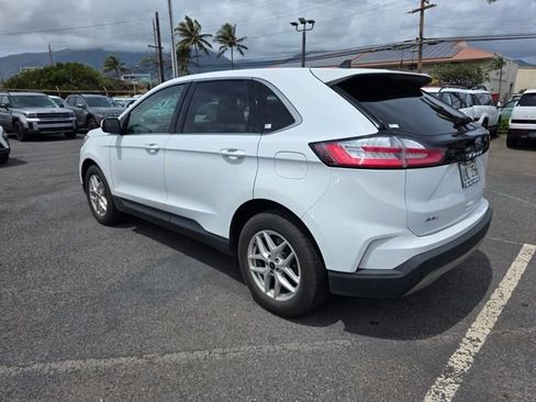 Used 2024 Ford Edge SEL image 5