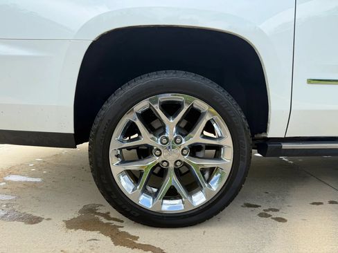 Used 2019 GMC Yukon XL Denali w/ Denali Ultimate Package AWD/4WD image 15