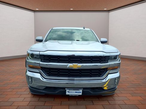 Used 2017 Chevrolet Silverado 1500 LT w/ All Star Edition AWD/4WD image 3