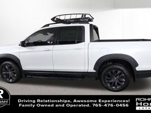 Used 2025 Honda Ridgeline Sport image 6