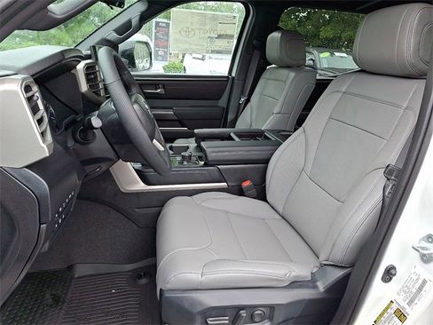 New 2026 Toyota Tundra SR5 image 6
