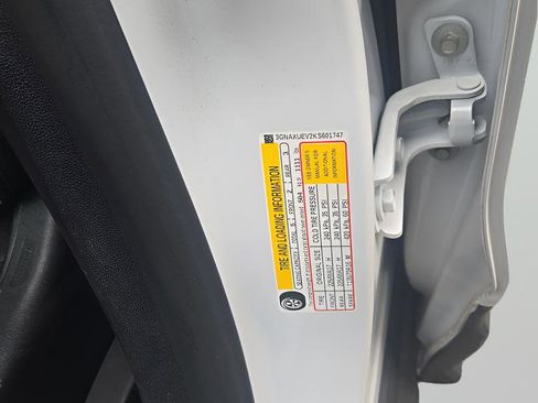 Used 2019 Chevrolet Equinox LT image 8