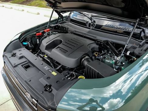 New 2026 Land Rover Defender 110 Trophy Edition AWD/4WD image 71