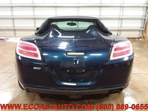 Used 2008 Saturn Sky w/ Premium Trim Package image 8