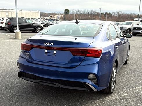 Used 2023 Kia Forte LXS FWD image 7