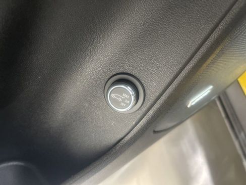 Used 2023 Chevrolet Blazer RS image 14