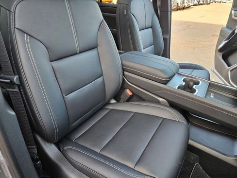 New 2026 GMC Acadia Elevation w/ Elevation Premium Package image 32