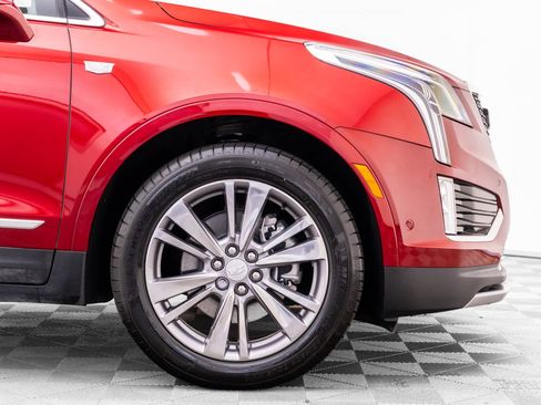 Certified 2026 Cadillac XT5 Premium Luxury w/ Driver Assist Package AWD/4WD image 33