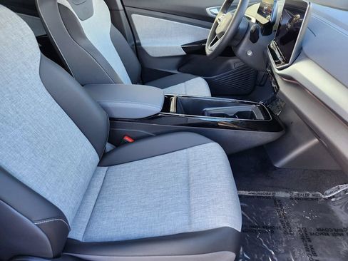 New 2026 Volkswagen ID.4 Pro AWD/4WD image 19
