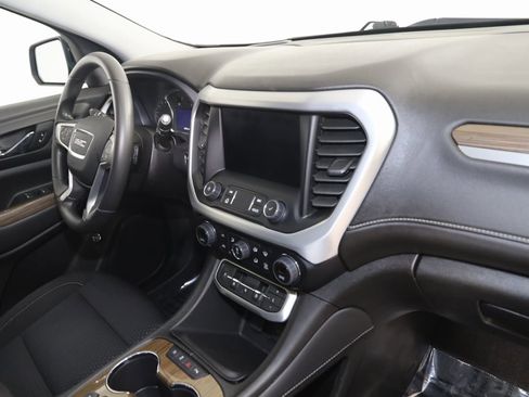 Used 2023 GMC Acadia SLE w/ Driver Convenience Package image 40