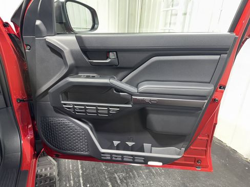 New 2026 Toyota 4Runner 4WD image 11