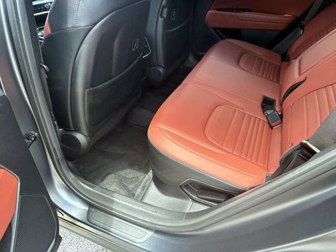 Used 2024 Kia Sportage SX Prestige AWD/4WD image 14