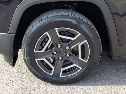 New 2026 Jeep Cherokee Limited AWD/4WD image 14