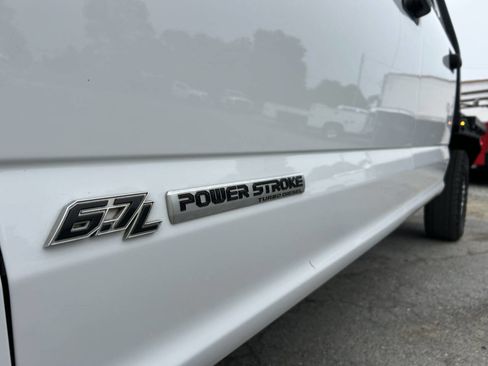 Used 2019 Ford F250 XLT w/ FX4 Off-Road Package AWD/4WD image 15