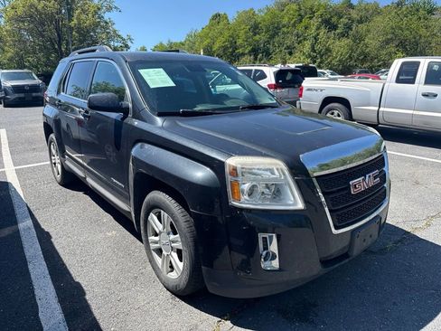 Used 2015 GMC Terrain SLE w/ Convenience Package AWD/4WD image 1