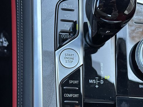 New 2025 BMW 840i Coupe w/ Driving Assistance Package image 20