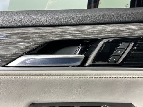 Used 2022 Jeep Wagoneer Series III image 34