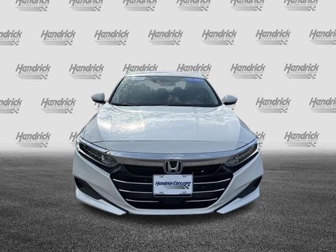 Certified 2022 Honda Accord LX image 3
