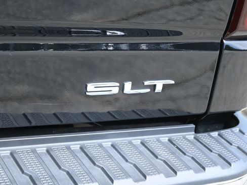 Used 2023 GMC Sierra 1500 SLT w/ SLT Premium Package AWD/4WD image 41