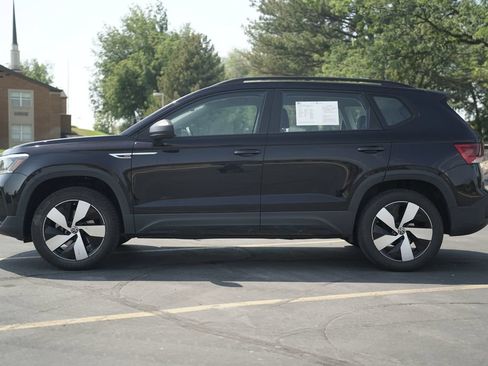 Used 2024 Volkswagen Taos S AWD/4WD image 2