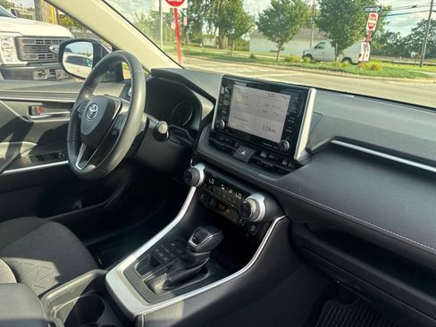 Used 2020 Toyota RAV4 XLE w/ Convenience Package AWD/4WD image 36