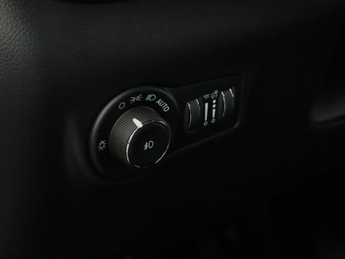 New 2026 Jeep Compass Limited image 8