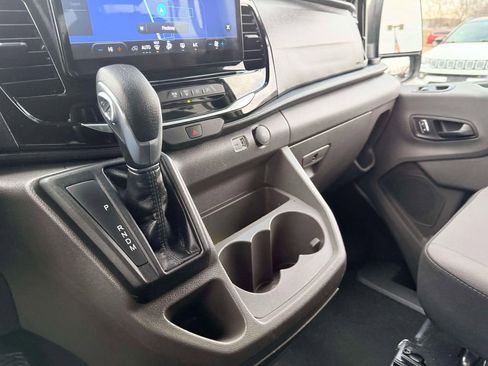 Used 2024 Ford Transit 350 XLT image 24