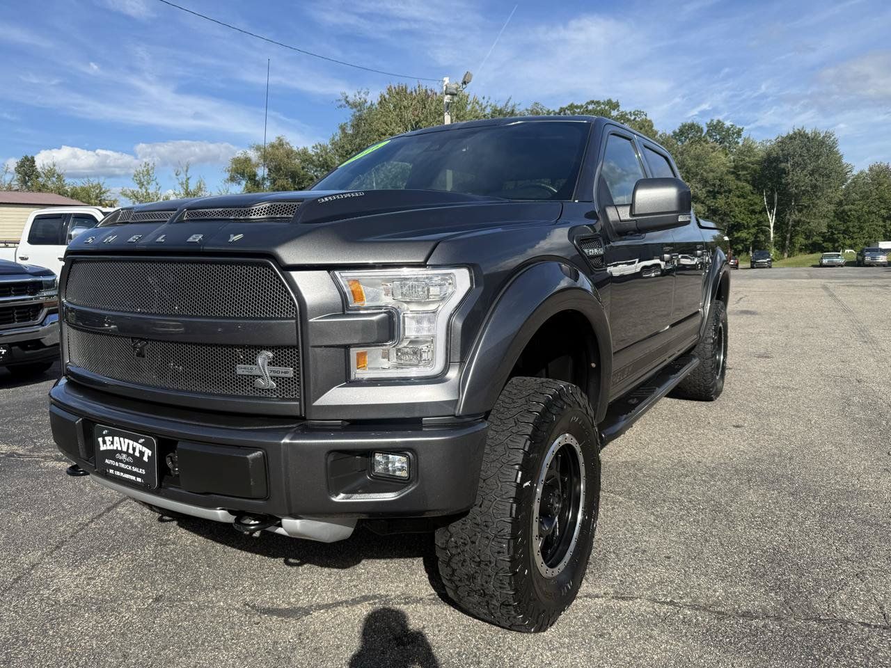 Used 2016 Ford F150 Lariat w/ Equipment Group 502A Luxury AWD/4WD image 2