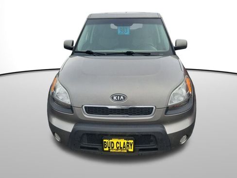 Used 2010 Kia Soul ! image 9