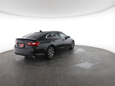 Used 2025 Chevrolet Malibu RS image 12