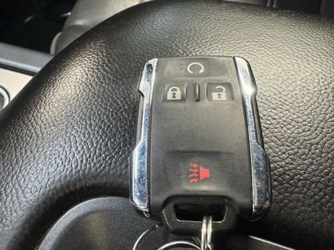 Used 2017 GMC Sierra 2500 Denali w/ Duramax Plus Package image 31