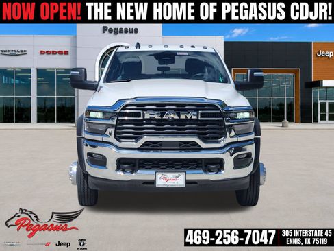 New 2026 RAM 5500 Tradesman w/ Chrome Appearance Group AWD/4WD image 6