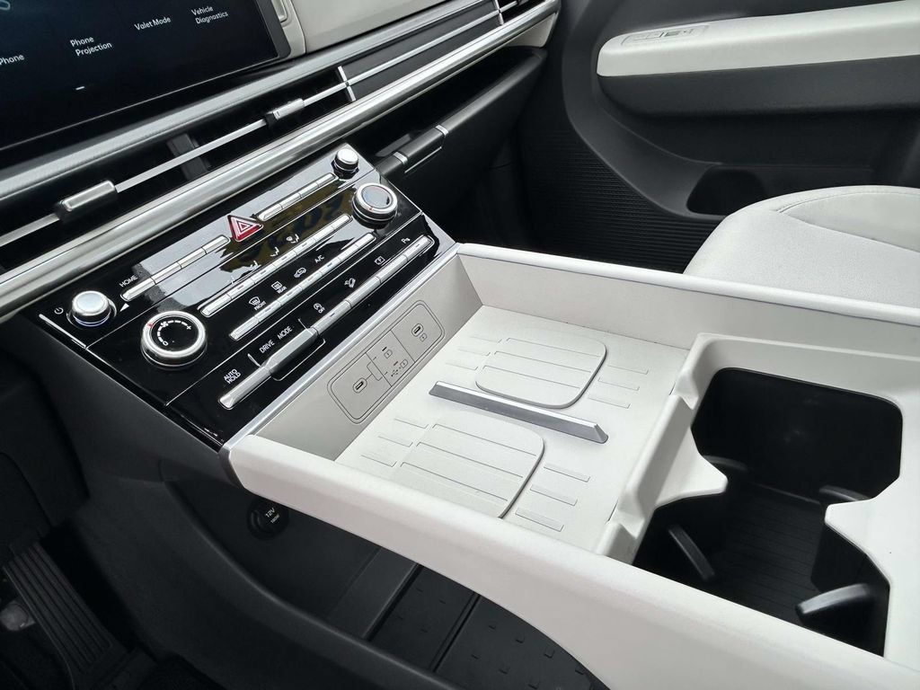 Certified 2026 Hyundai Santa Fe SE FWD image 16