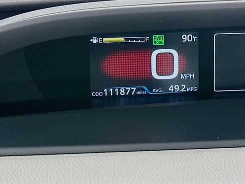Used 2017 Toyota Prius Three FWD image 19
