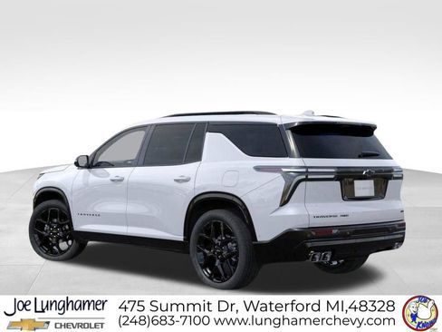 New 2026 Chevrolet Traverse RS w/ LPO, Floor Liner Package AWD/4WD image 3
