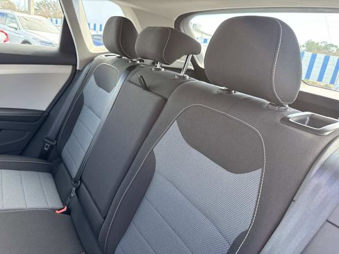 New 2026 Volkswagen Taos S image 14