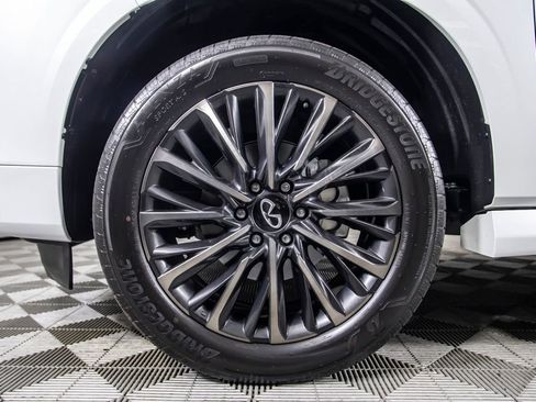 Used 2025 INFINITI QX80 Autograph w/ Autograph Exterior Package image 52