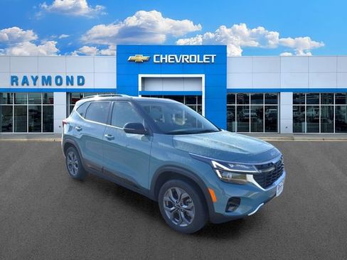 Used 2024 Kia Seltos S AWD/4WD image 10